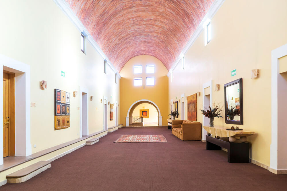 pasillo-gran-hotel